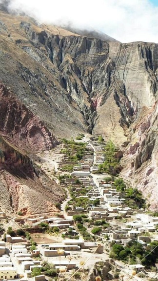 otra vista del pueblo desde arriba.