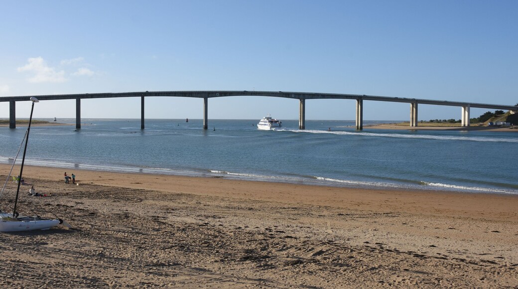 Pont de l'île de Noirmoutier. Vendée, France