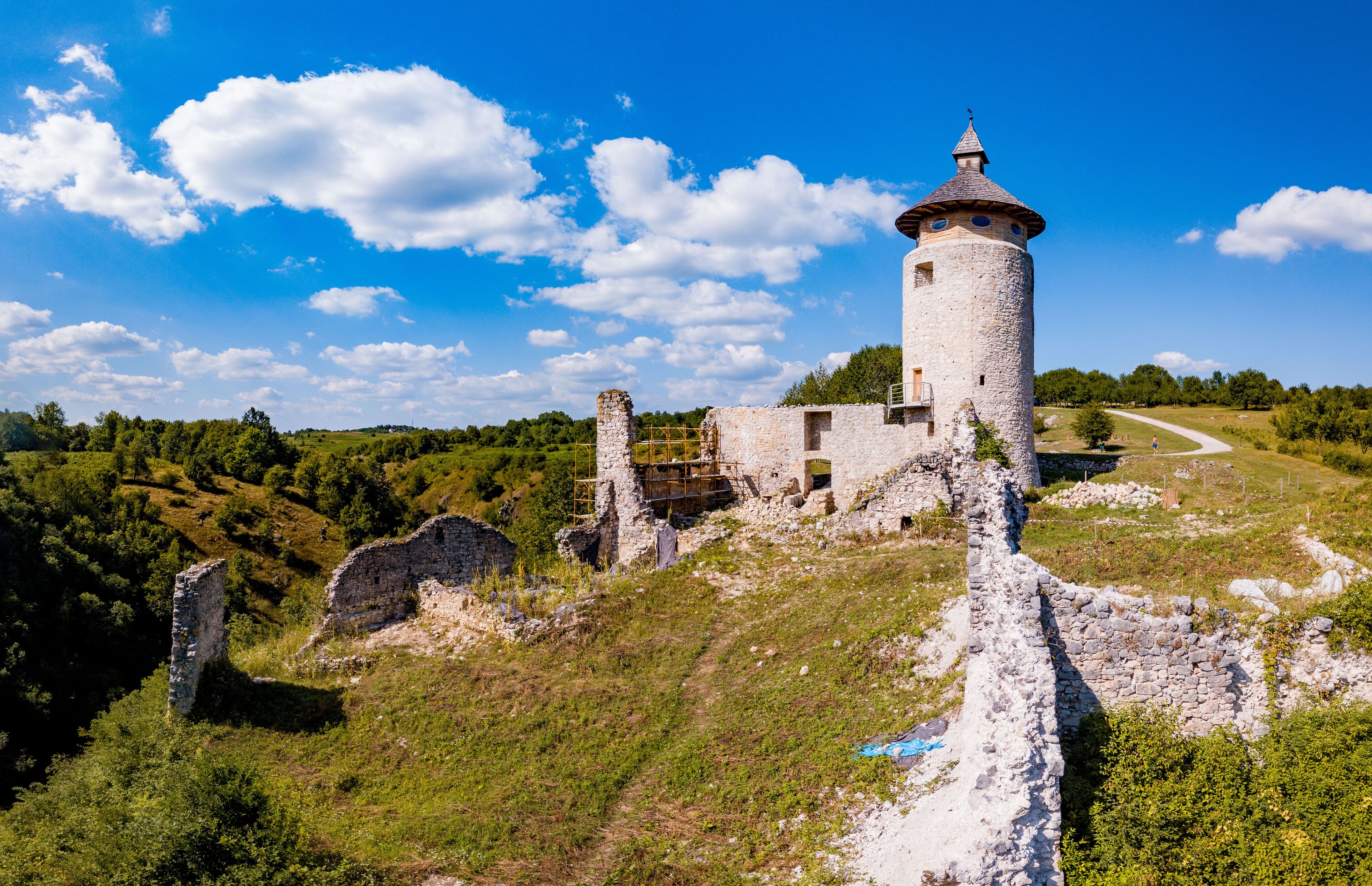 Stari grad Drežnik (The Old Fort Dreznik) is a fortification above Korana River Canyon close to Rakovica and Plitvice National Park with its waterfalls and lakes