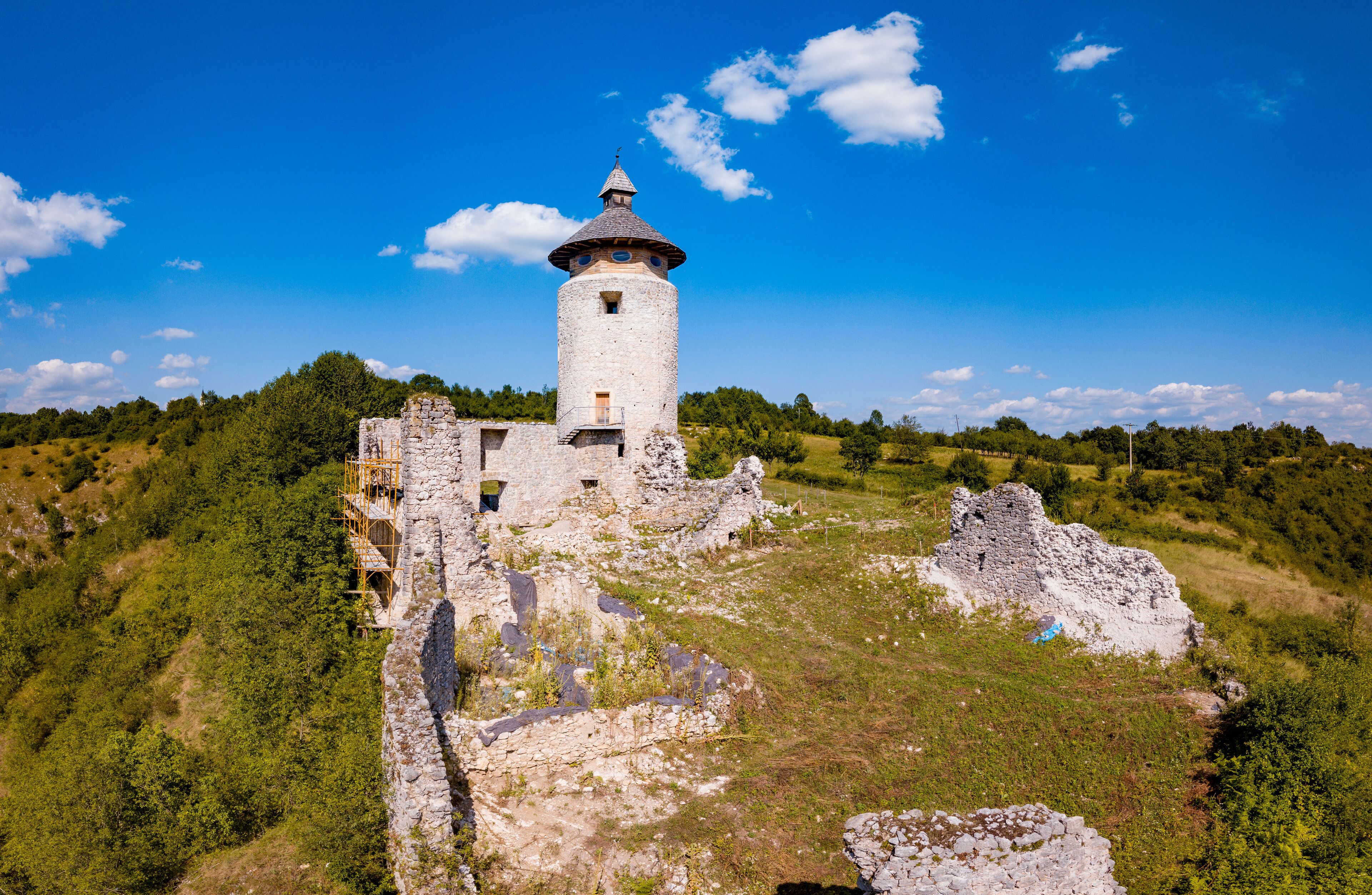 Stari grad Drežnik (The Old Fort Dreznik) is a fortification above Korana River Canyon close to Rakovica and Plitvice National Park with its waterfalls and lakes