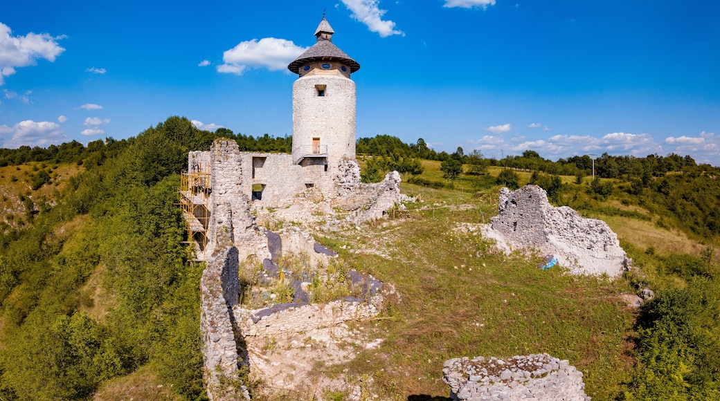 Stari grad Drežnik (The Old Fort Dreznik) is a fortification above Korana River Canyon close to Rakovica and Plitvice National Park with its waterfalls and lakes
