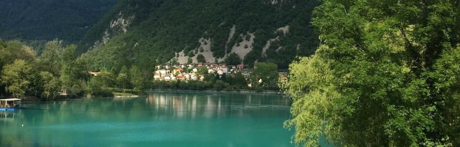 Perfect spot on the Soca River to kayak or swim leisurely. Also has a walking trail if you want to enjoy the view without getting wet #LifeAtExpedia