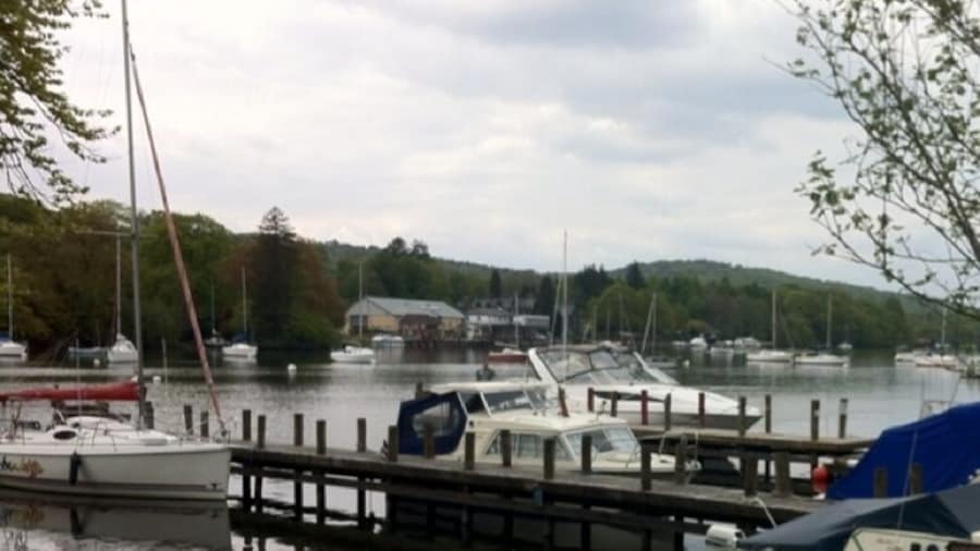 A lovely place to spend a few hours especially with kids. Barbecues are allowed in the allocated area. Good kids play area, row boats, cafe, toilets. National Trust owned so car park is pricey.
