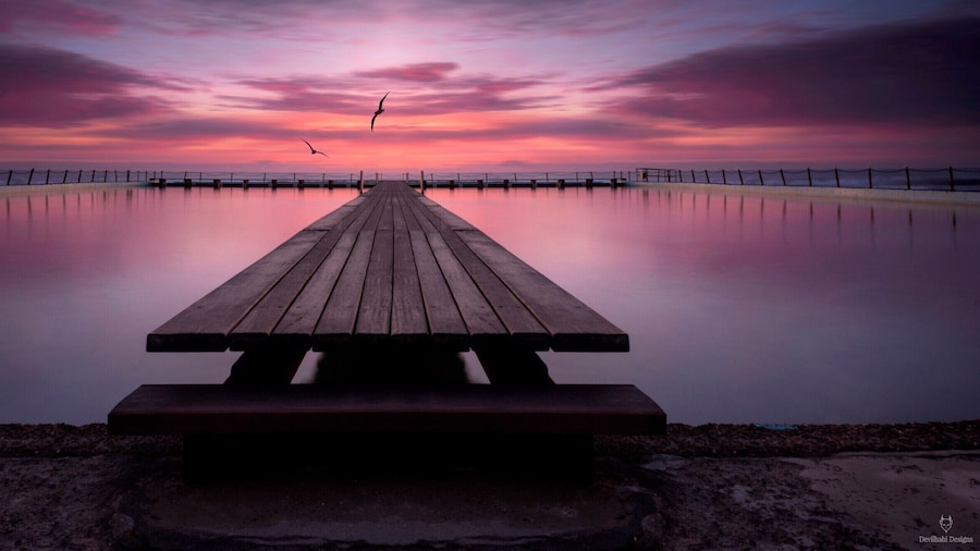 Such an awesome location for a good sunrise or sunset, allow your imagination to explore.
Too see more of my work, check my social media pages -
Facebook - https://www.facebook.com/DevilbabiDesignsPhotography/
Flickr - https://www.flickr.com/photos/devilbabidesignsphotography/
Google + https://plus.google.com/+AmandaMoore
Feel free to leave me any questions you may have about this stunning location!