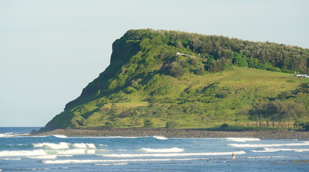 Lennox Head mostrando costa rocosa