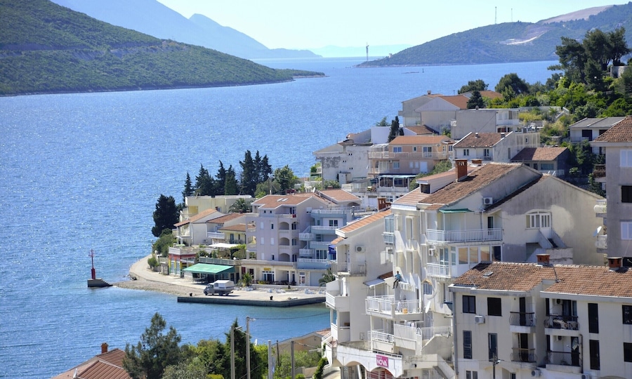 Za kratek postanek na poti do Dubrovnika je Neum ravno pravšnji, za kaj več pa verjetno ne :)
#Neum #Bosnia #Balkan #roadtrip