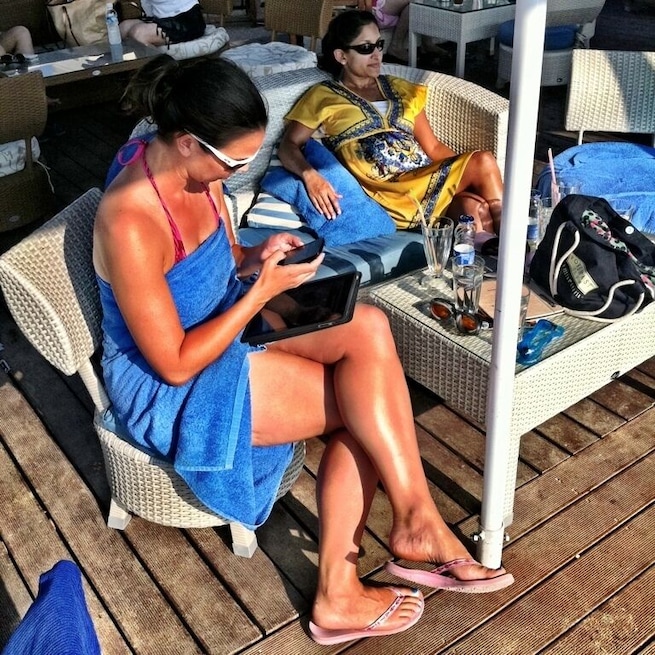 Free city-wide wifi gets plenty of bars from this waterfront cafe. Grab your iPad or iPhone and start Troving.