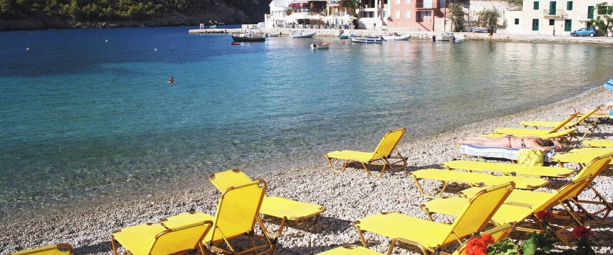 The most amazing hidden #beach/town in Greece. One of my favourite places