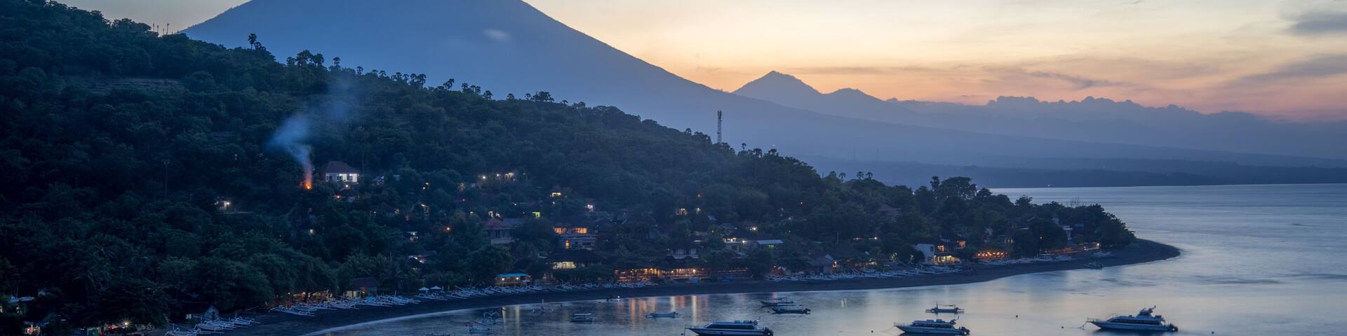 Eruption of Mt. Agung seen form "Sunset Point" in Jemeluk, Amed, Bali, Indonesia. (Picture taken: 19.05.2018)