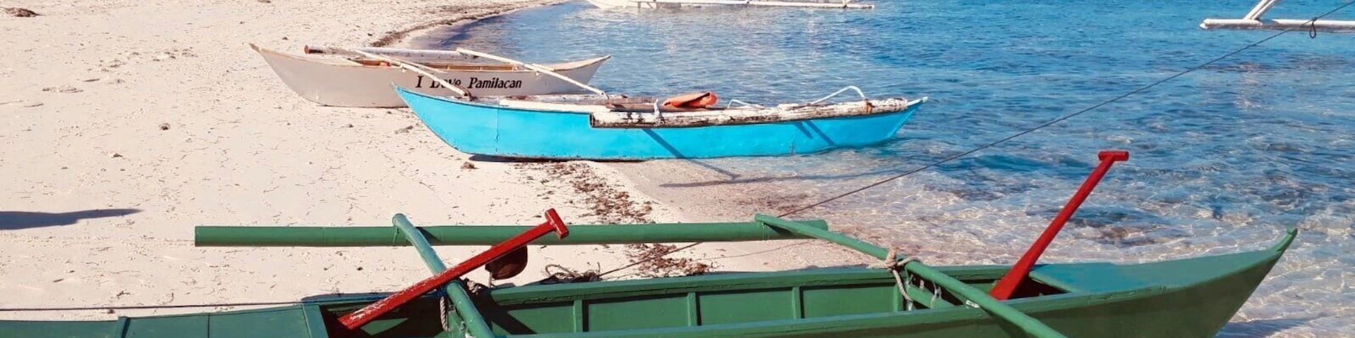 Une petite plage très agréable avec un jolie site de snorkeling!