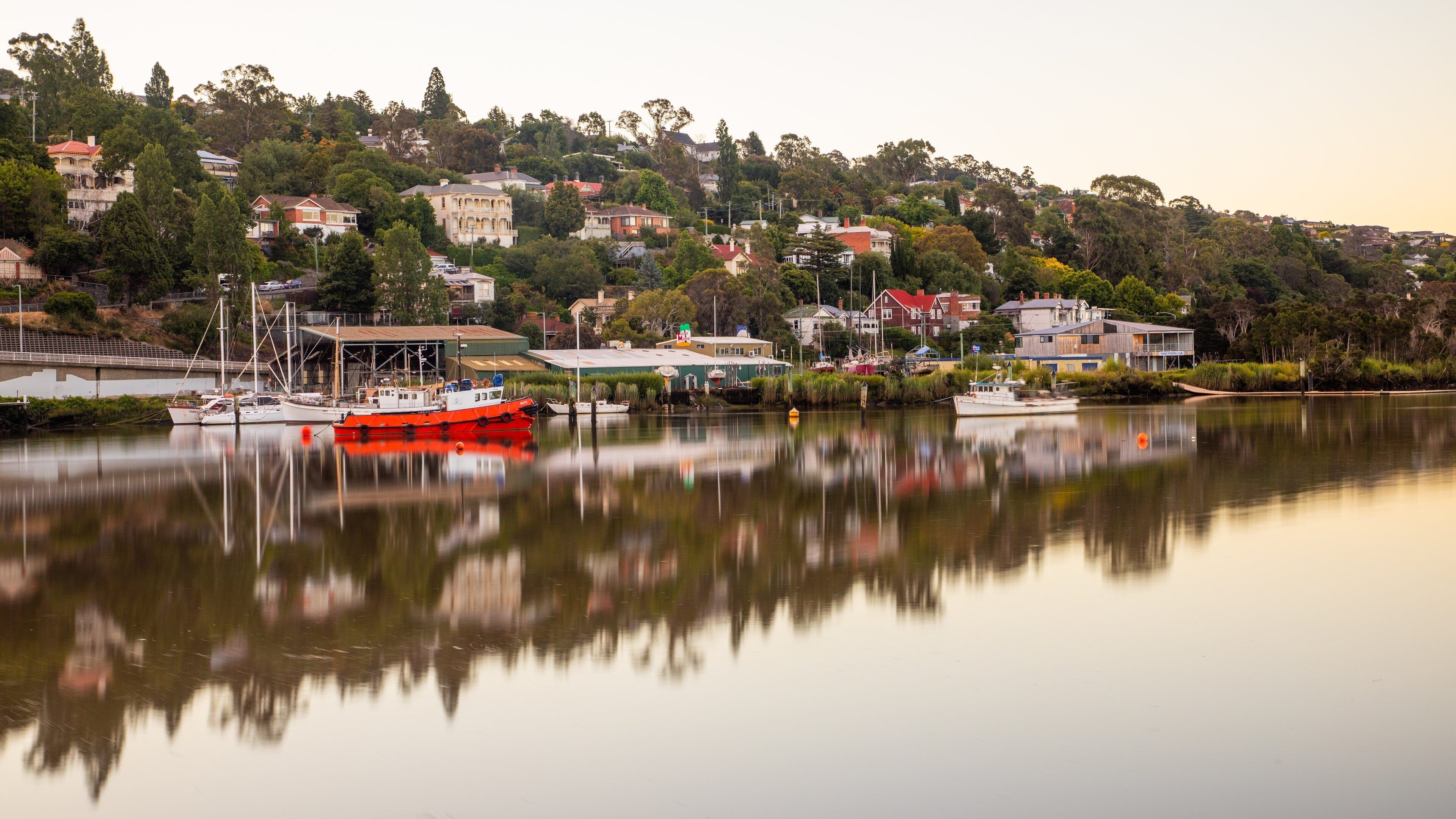 Royal Park featuring a bay or harbor