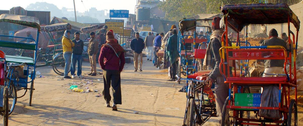 Chandni Chowk which includes street scenes as well as a large group of people