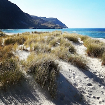 Maghera Strand - riesige Dünen, einsamer Strand, blaues Wasser - traumhaft!
Maghera Beach - amazing dunes, lonely beach, great water - such a beautiful place! #beachtips