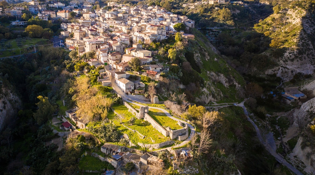 Città di Riace in Calabria. Vista aerea