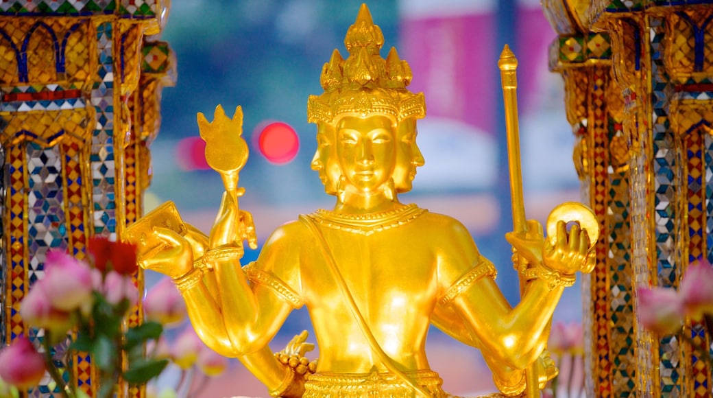 Erawan Shrine featuring religious aspects, interior views and a statue or sculpture