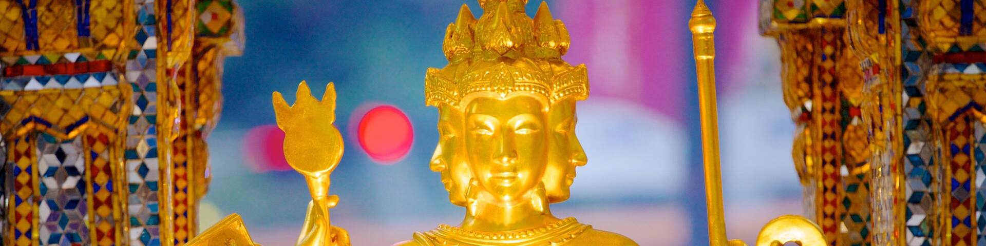 Erawan Shrine featuring religious aspects, interior views and a statue or sculpture