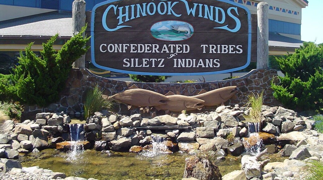 Chinook Winds Casino