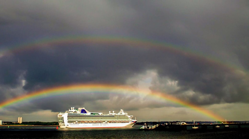 Looking towards Southampton Town Quay and Weston Shore as cruise ships sail down Southampton Water. My lucky double rainbow. Shot :)
