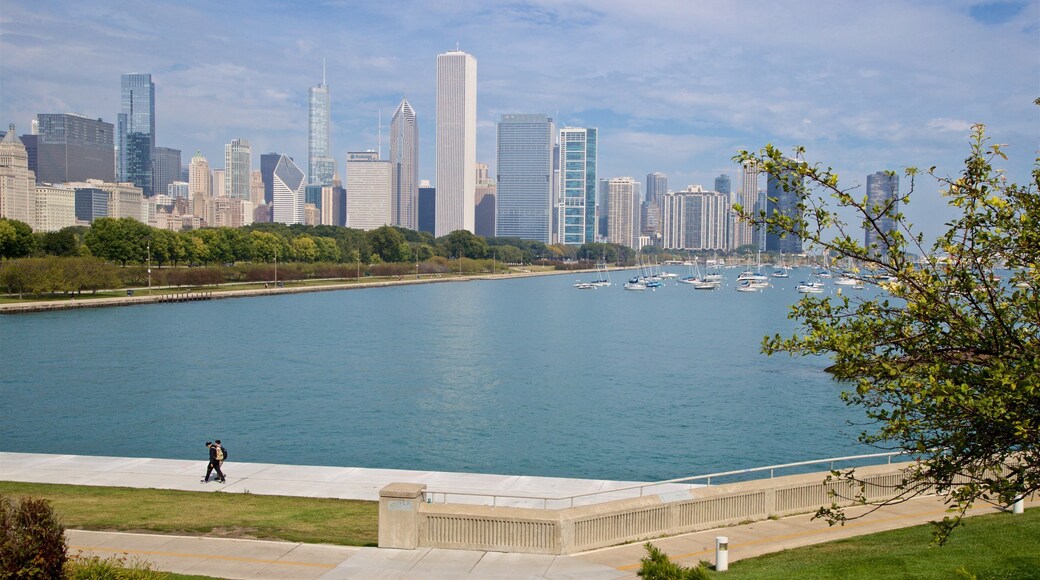 Northerly Island Park featuring a city, a bay or harbour and a park