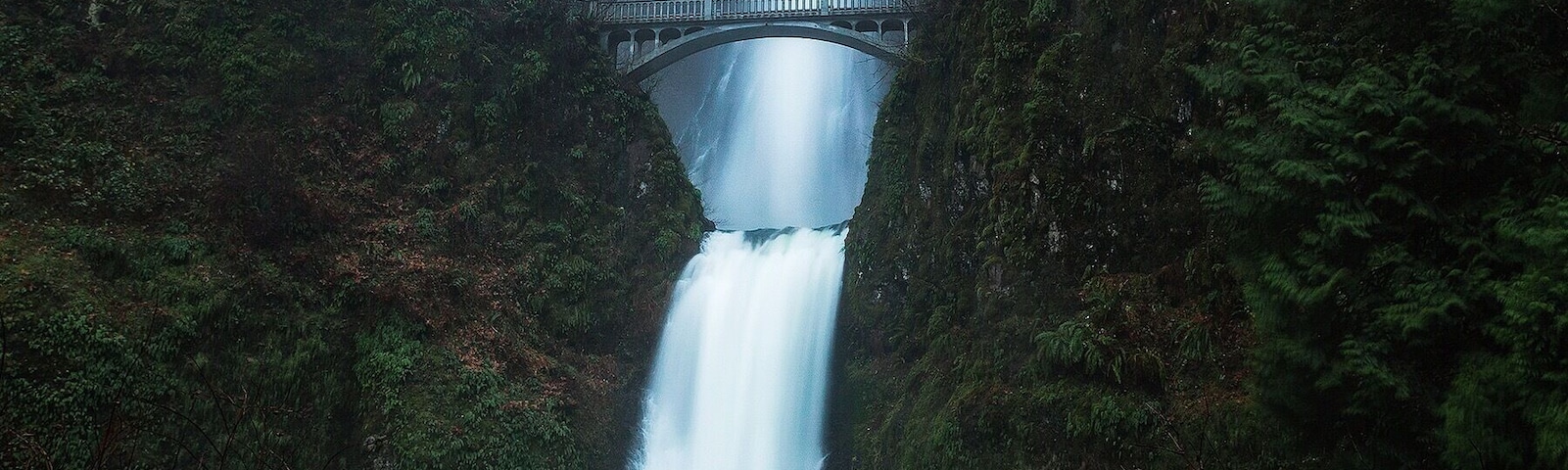 Multnomah Falls is always worth a stop when visiting the Columbia River Gorge.
It is accessible from both directions on the highway and is just a short walk up to the falls.
For an extra less than half mile walk you can get up to the bridge.
