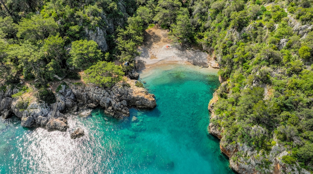 defaultKorsan Cove. Located in the Kumluca district, Korsan Cove ( K is a small and clean bay containing the ruins of the Ancient City of Melanippe, to the west of Gelidonya Feneri. Korsan Koyu Karaoz