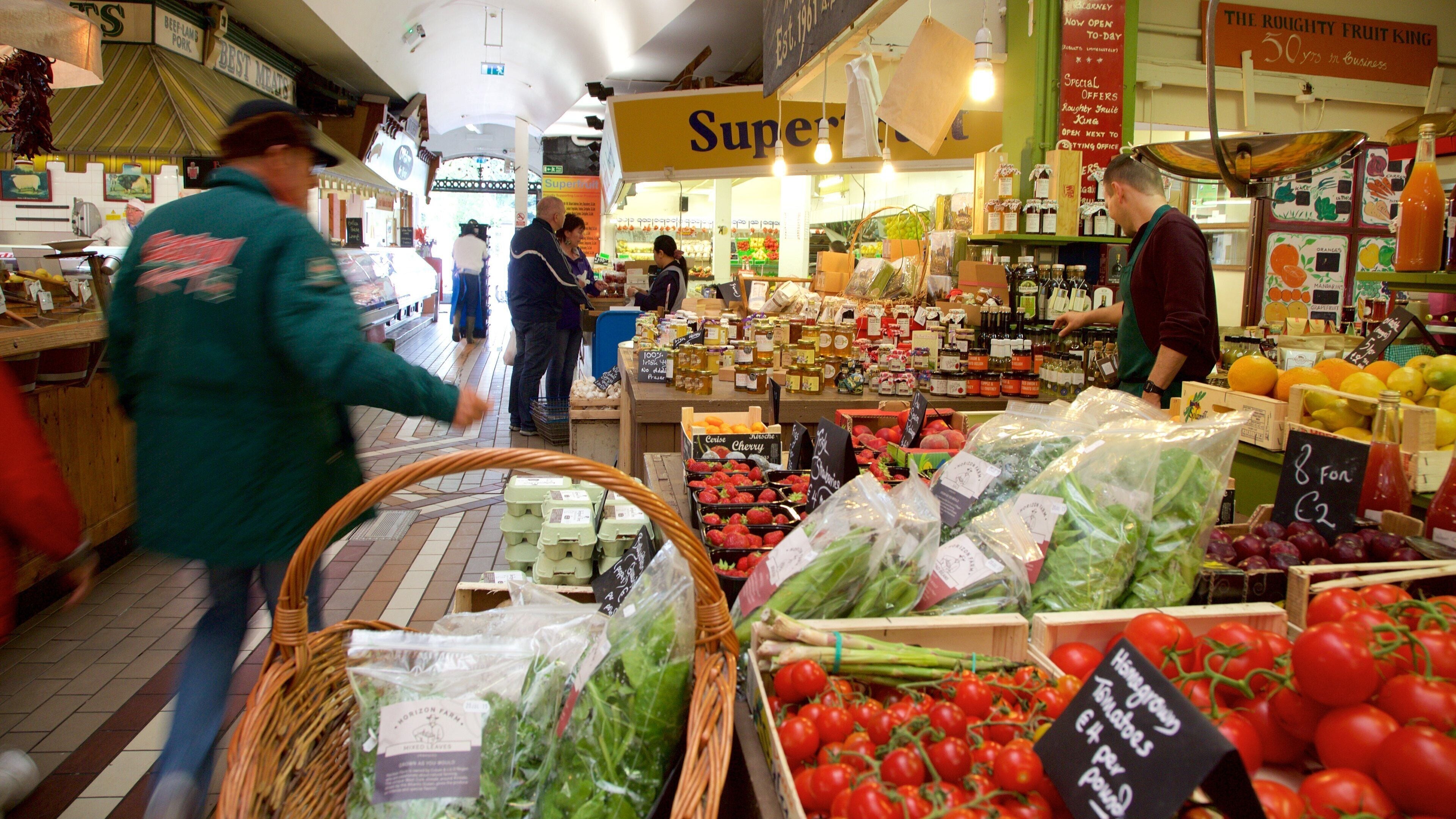 Englischer Markt das einen Speisen, Märkte und Innenansichten