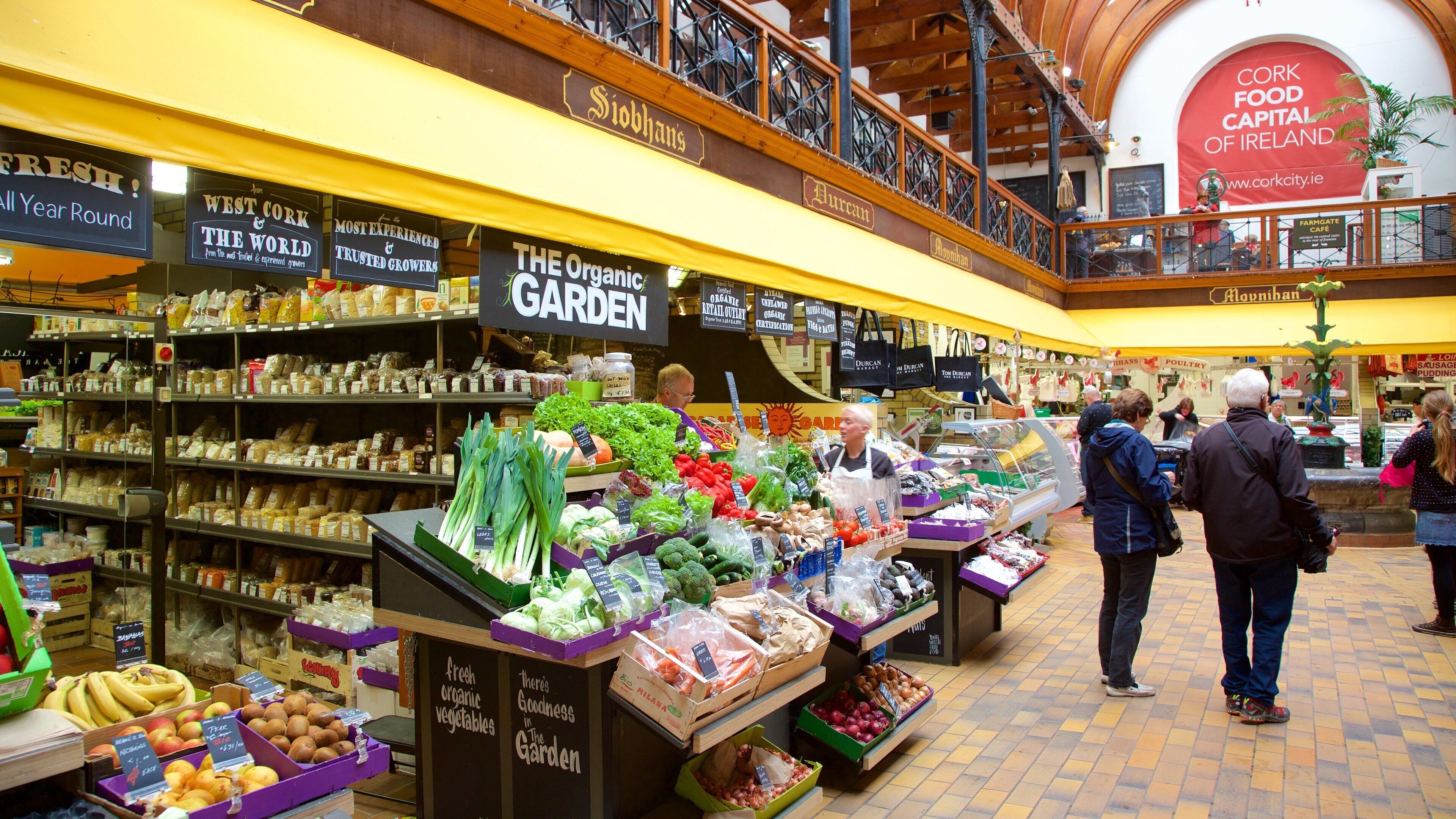 English Market ofreciendo vistas de interior, comida y mercados