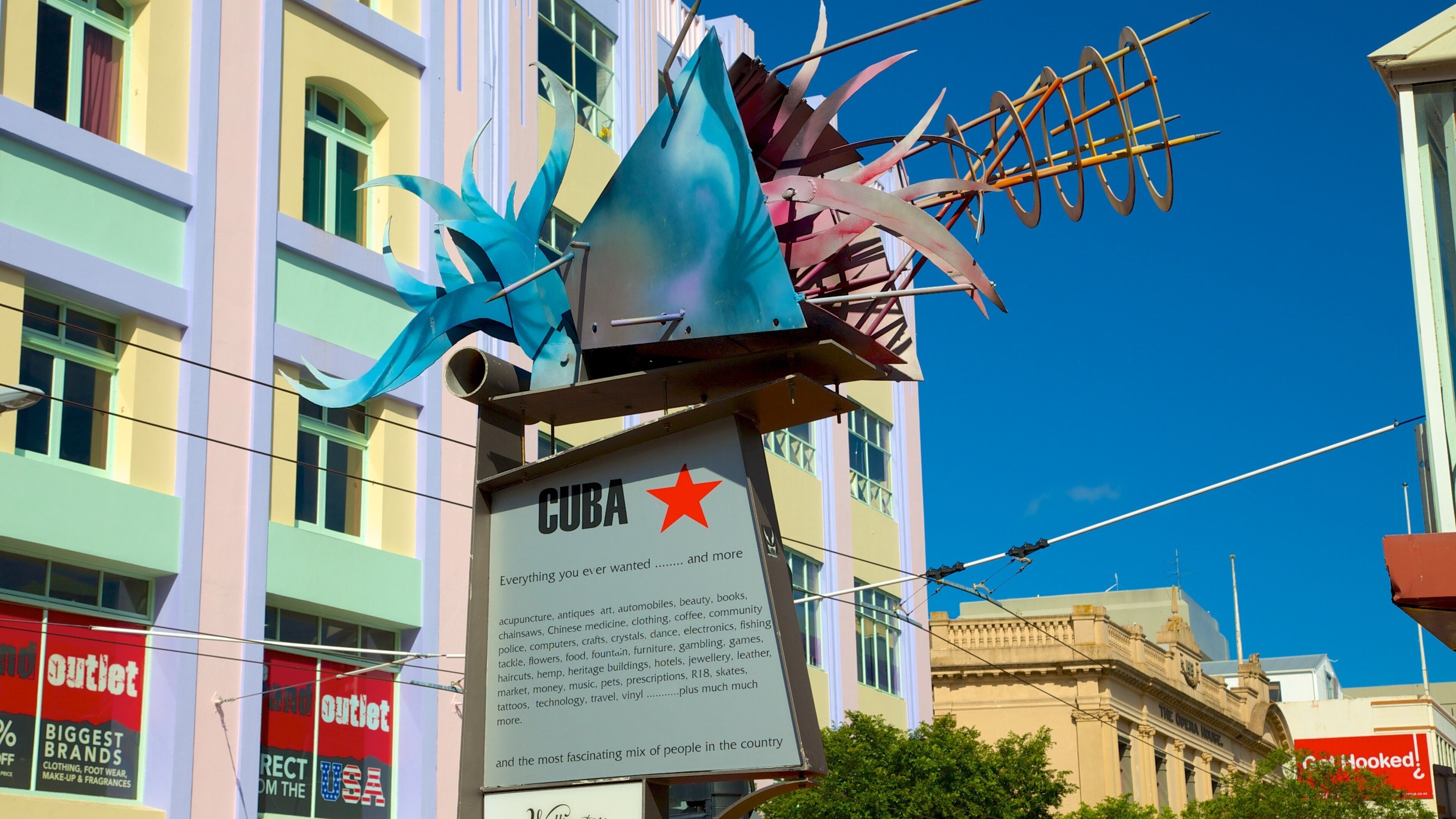Cuba Street Mall which includes outdoor art and signage