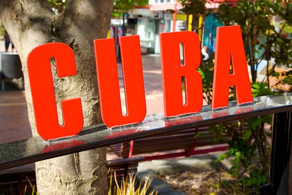 Cuba Street Mall featuring signage