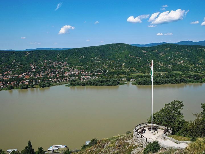 Danube coast - Danube river, Vyshegrad castle, Hungary #landscape #view #river #eastern #Hungary #Vyshegrad #castle #travel #coast #old #city #water #blue #flag