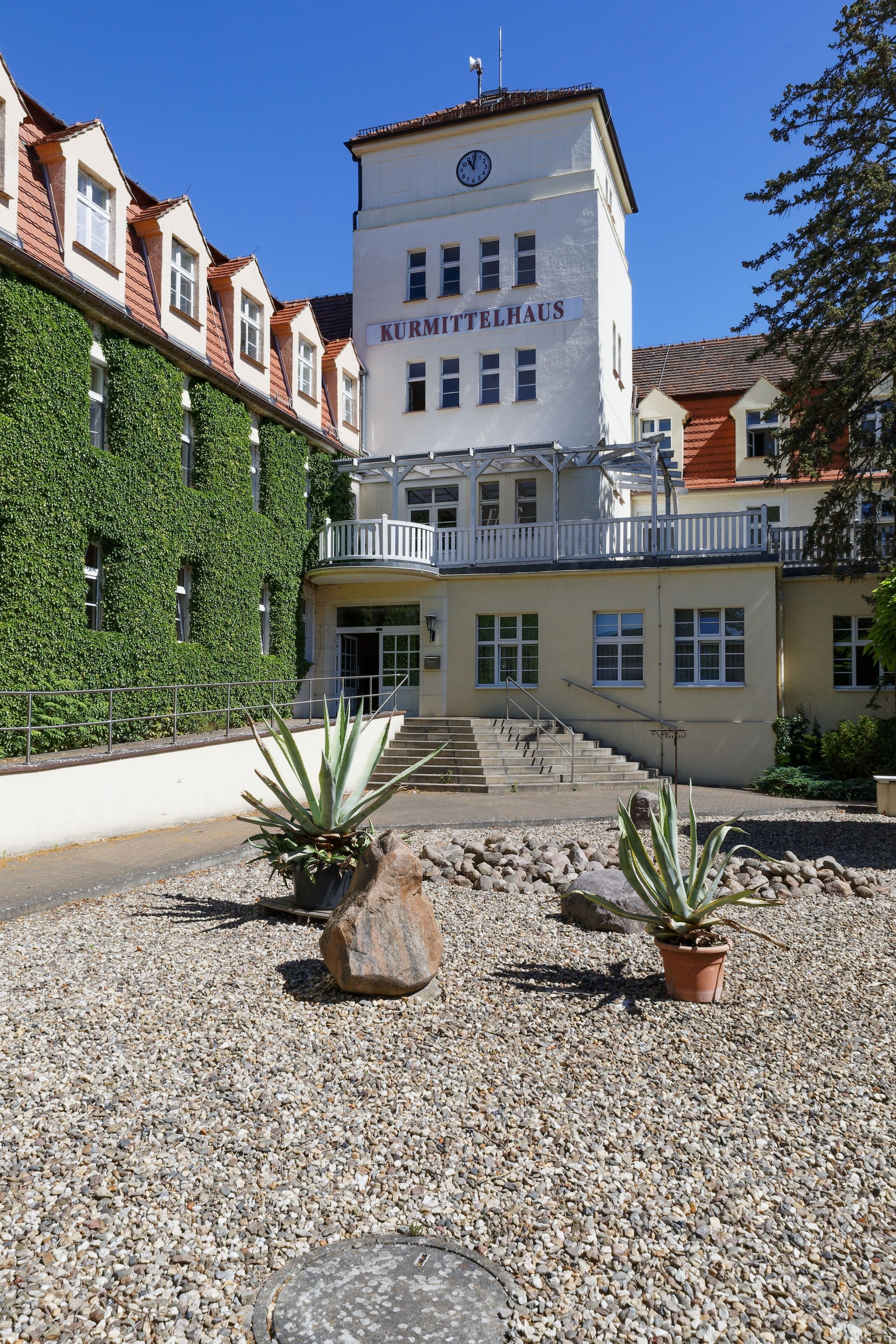 Bad Wilsnack-Kurmittelhaus in der Badstraße