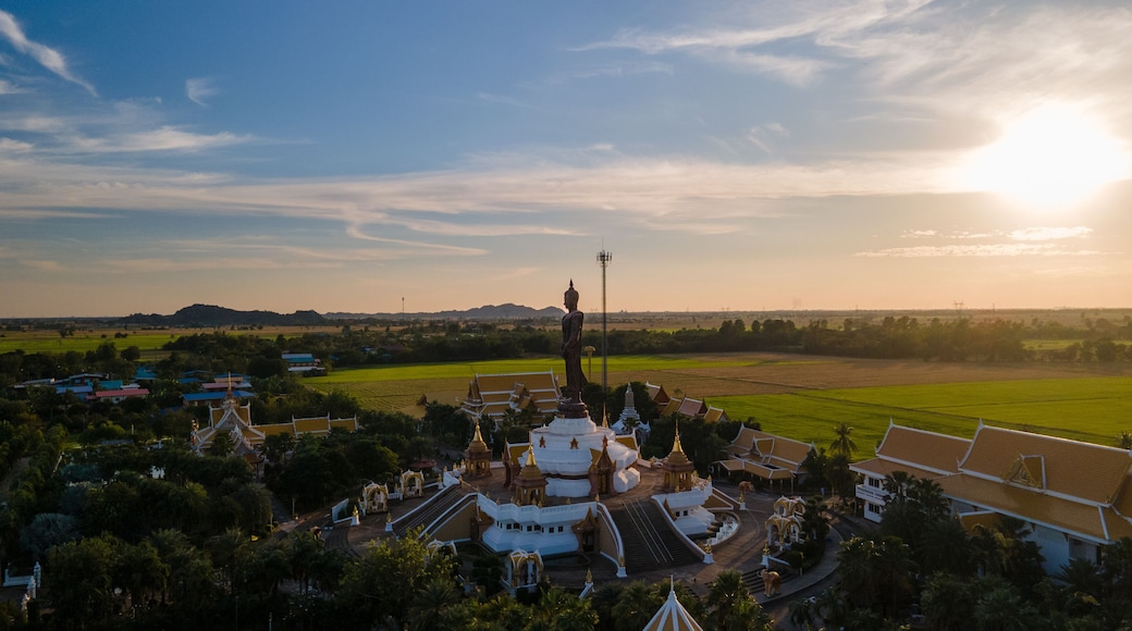 Lopburi, Thailand, December 30, 2021 Wat Kroen Ka Thin , This temple is considered to be an old temple of Lop Buri for a long time.