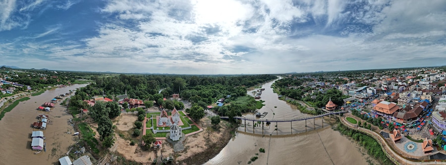 Drone shooting, Sakae Krang river at Uthai Thani サケークラン川 ウタイターニー