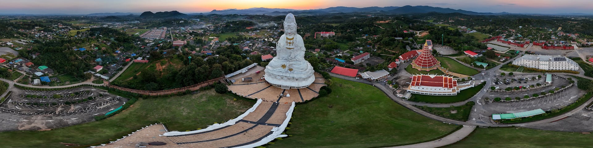 Wat Huay Pla Kang , Chiang rai , Thailand