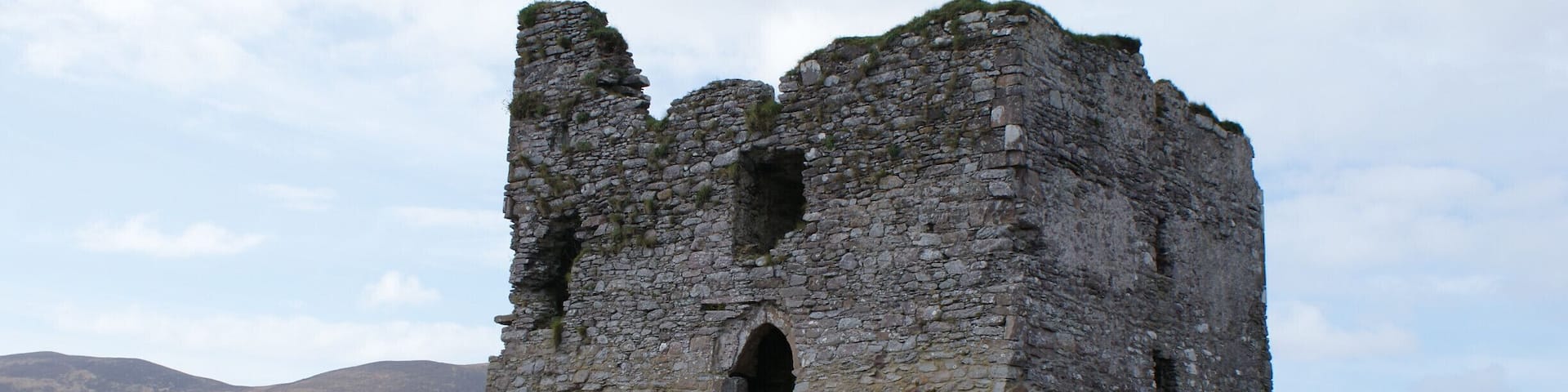 "#Patterns"
Lovely old ruins on Skellig beach in Kerry.