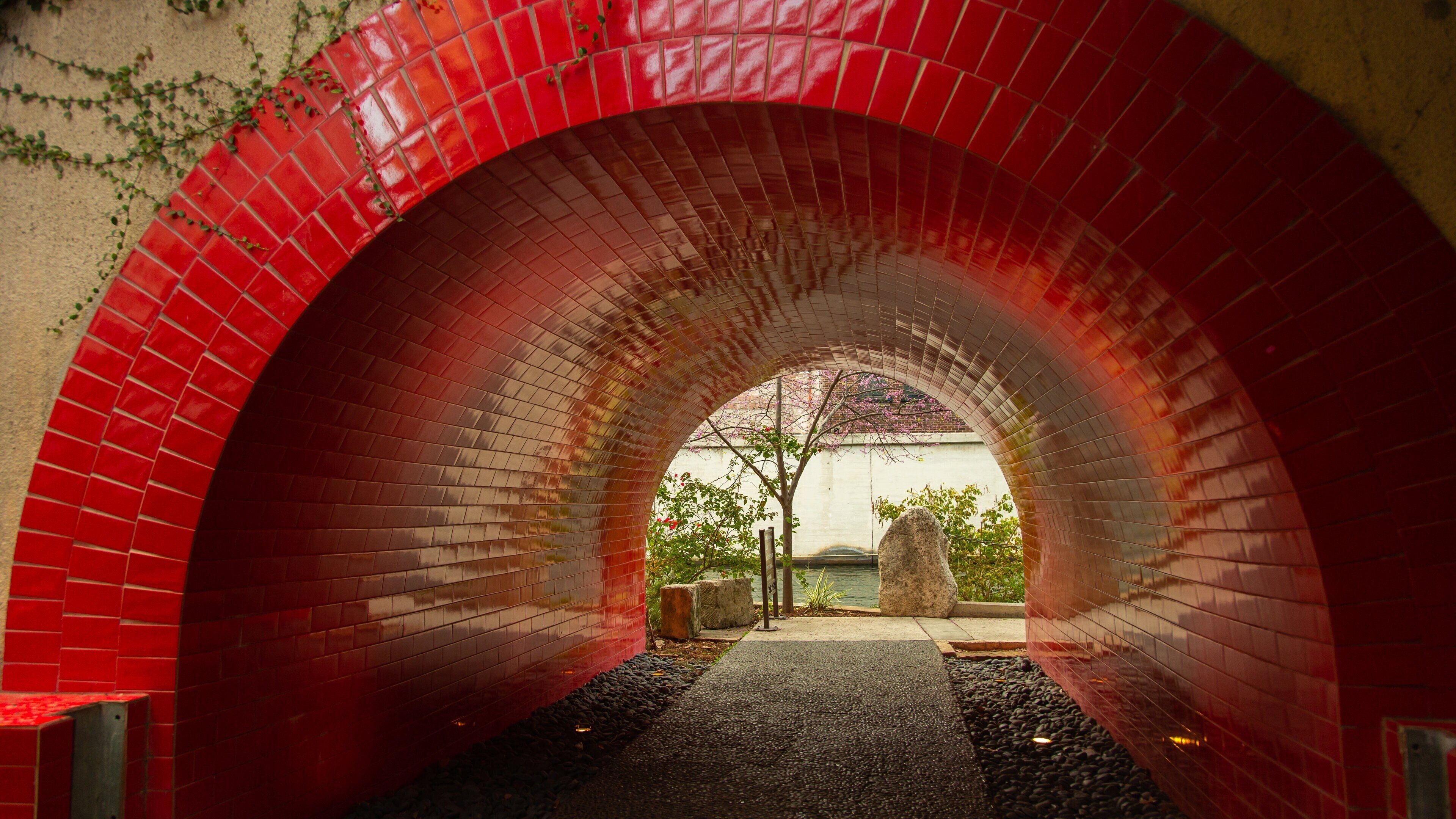 River Walk showing a bridge
