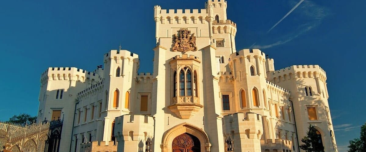 September 2007
Chateau Hluboká
This castle is considered as one of the most beautiful in Czech republic. Originally a gothic Royal  castle built in 13th century during reign of king Premysl Otakar II, rebuilt in rennaisance and baroque style until getting its current Neogothic appearance from 1841-71 after Windsor castle example. The Neogothic Chateau belonged to Counts of Schwarzenberg until 1947 when it was confiscated and nationalized. There is a nice big surrounding English park. The chateau is opened to public and counts as one of the most visited in our country.