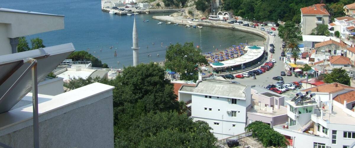 Mala Plaža - English: Small Beach also called City Beach is one of the beautiful beaches in Ulcinj, Montenegro