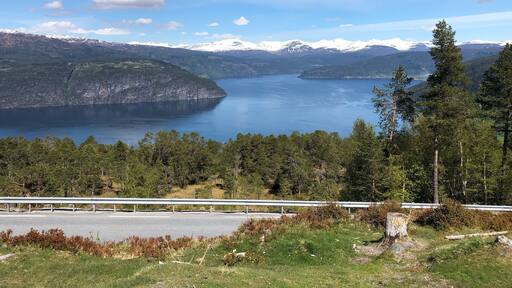 Enjoying the sun today! #norway #roadtrip