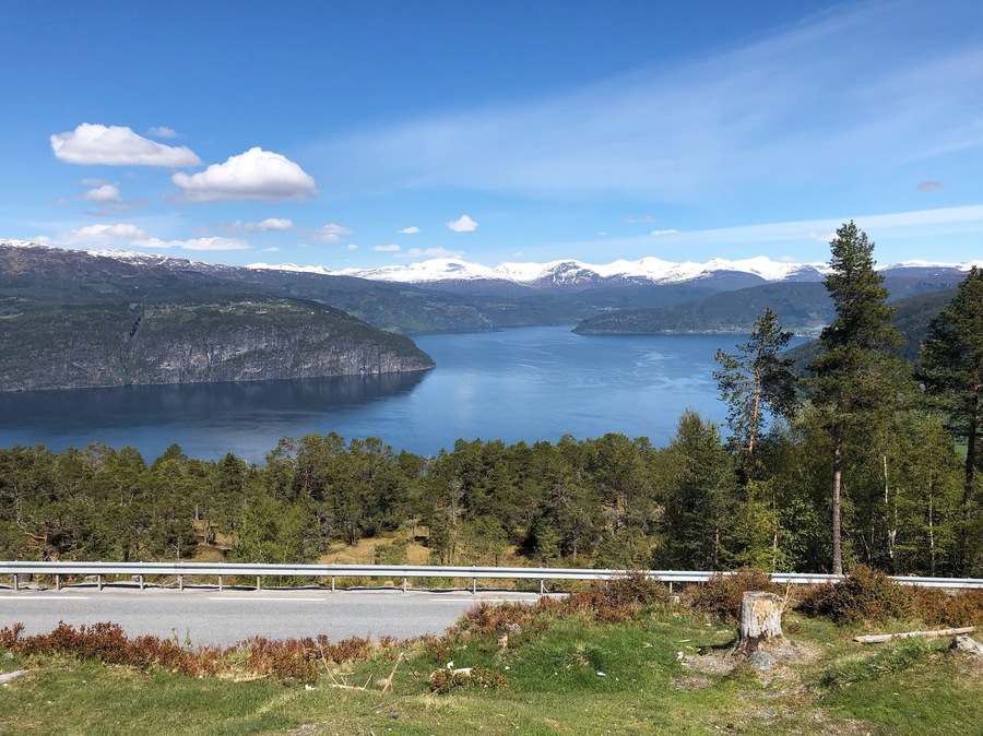 Enjoying the sun today! #norway #roadtrip