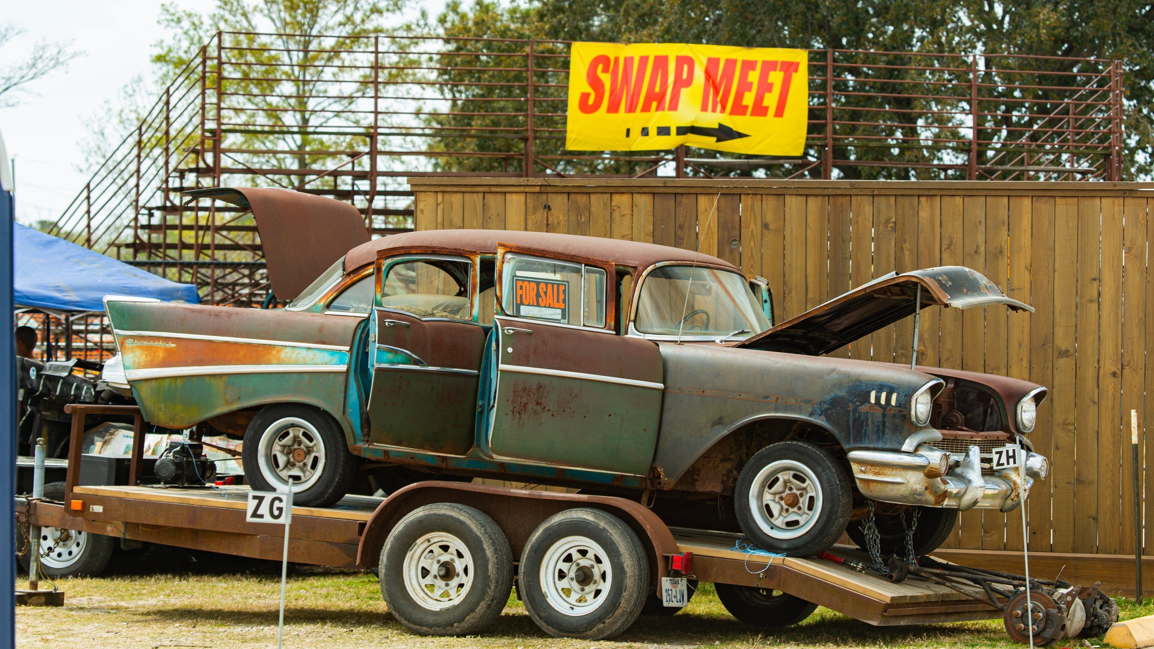 Traders Village featuring heritage elements