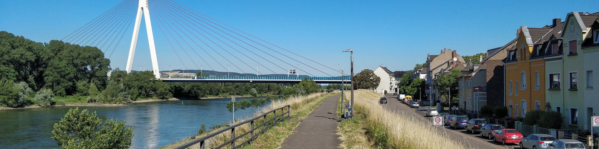Hochwasserschutzdeich Neuwied, Raiffeisenbrücke