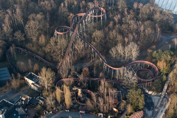 Vue aérienne du Parc Astérix au repos - 60