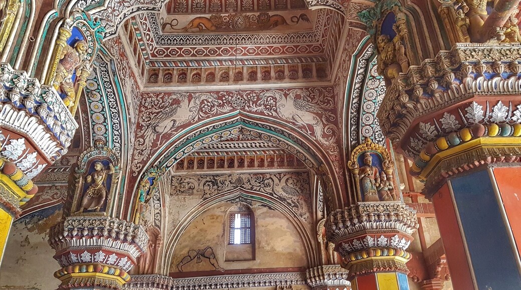Colorful corridors of Maratha Palace