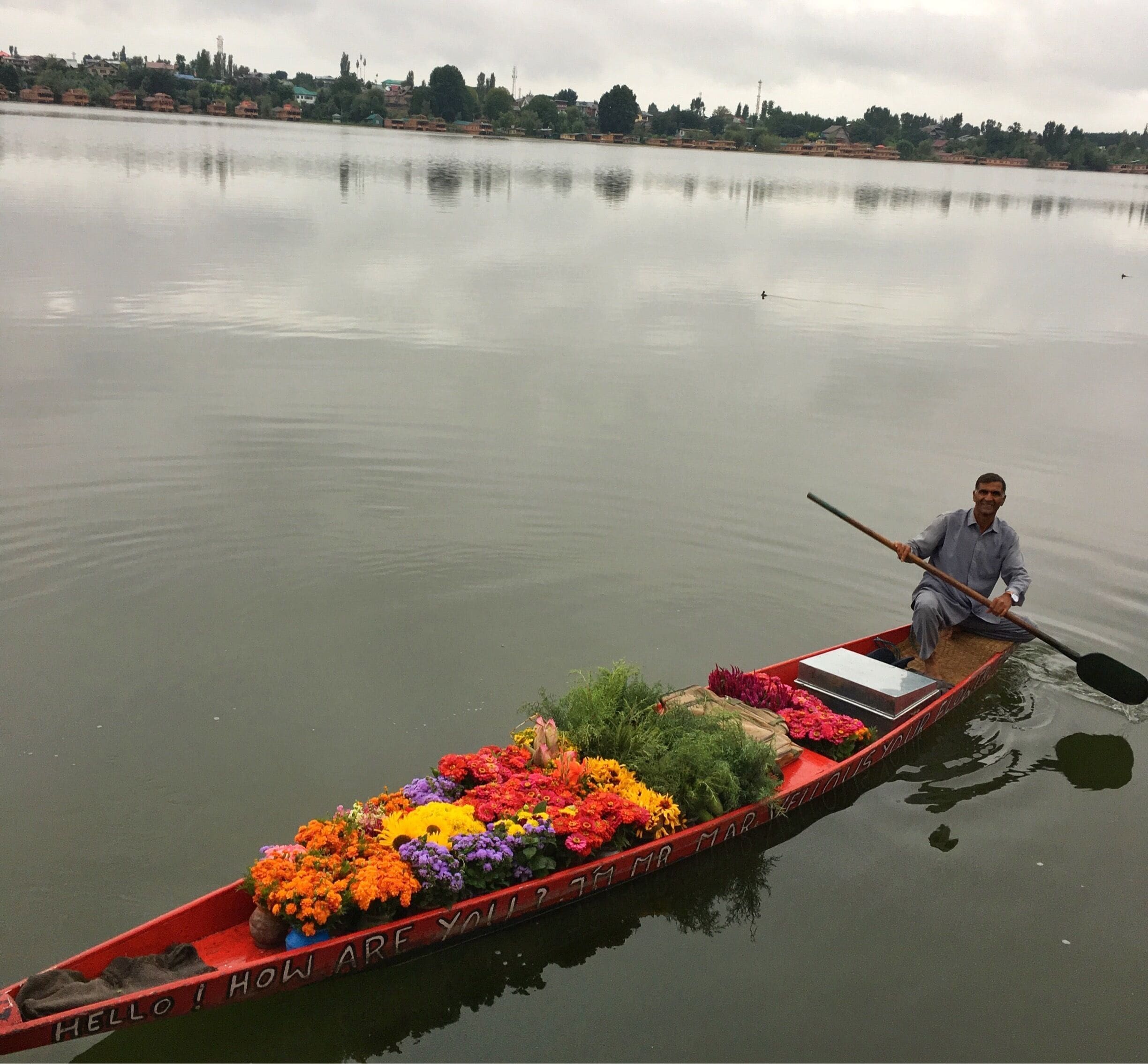 A flower vendor trying to get some business in the early hours of the day. #traveltales #roadtrip #srinagar #incredibleindia