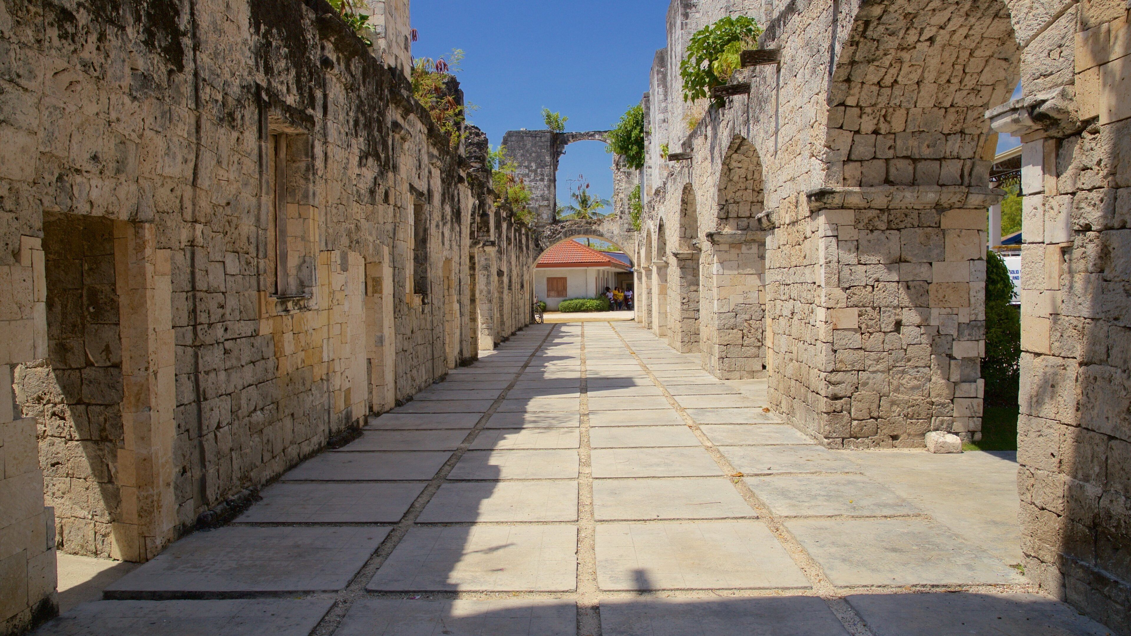 Oslob trong đó bao gồm di chỉ