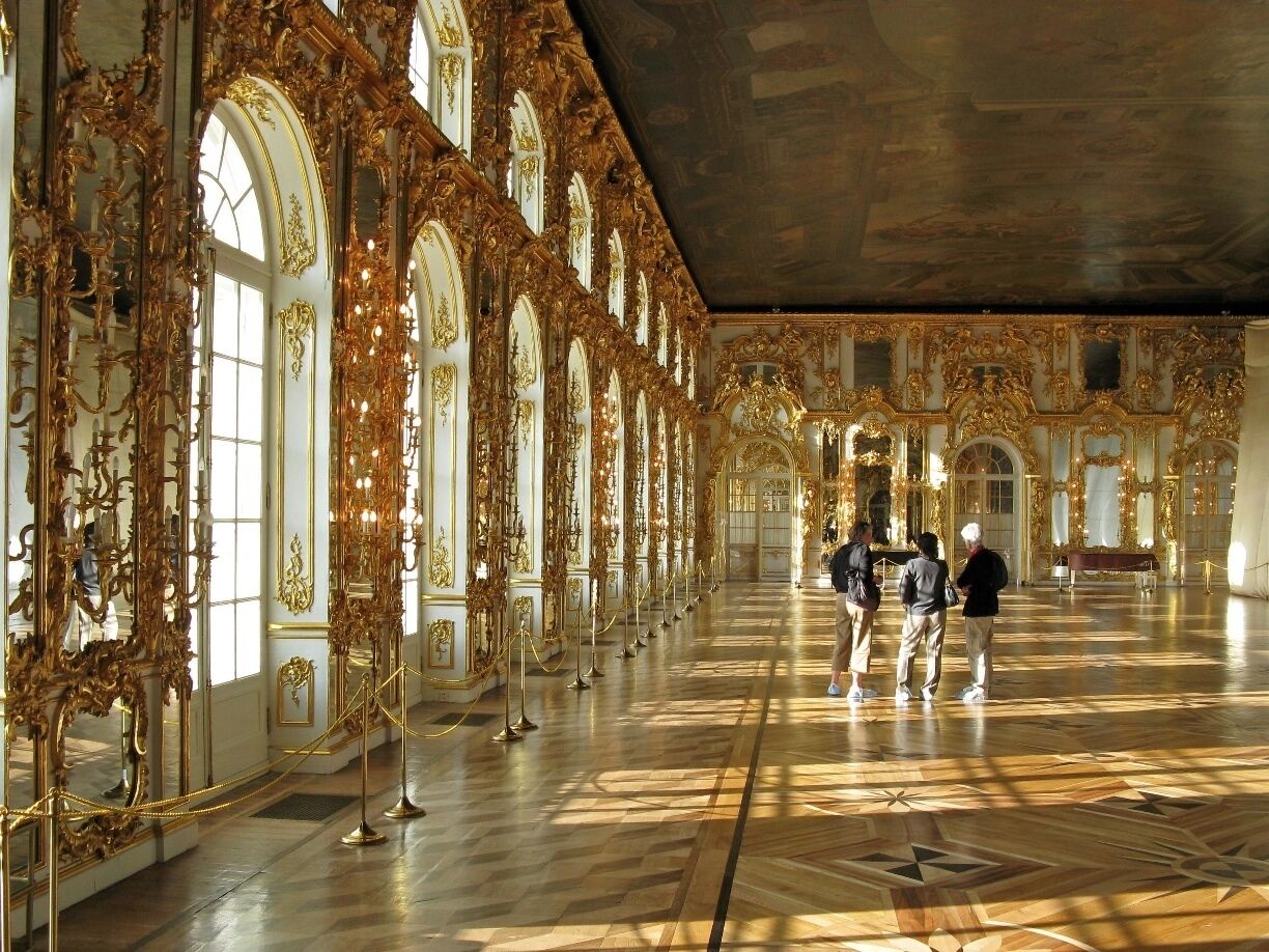 One of many grand rooms at the palace.  #architecture  #Bestof5 #Details #Golden 