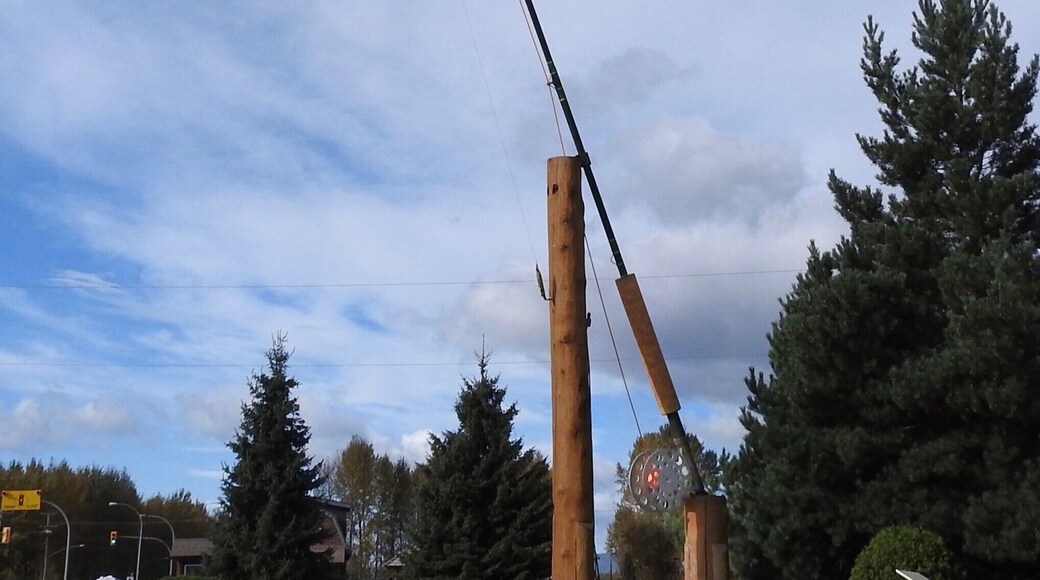 The World's Largest Fly Rod, located in Houston's Steelhead Park, is a beacon for travelling fly-fishers and a symbol of Houston's community spirit. It measures 18 metres and weighs about 360 kilograms, with a reel that has a diameter of 90 centimetres. (September 2016)