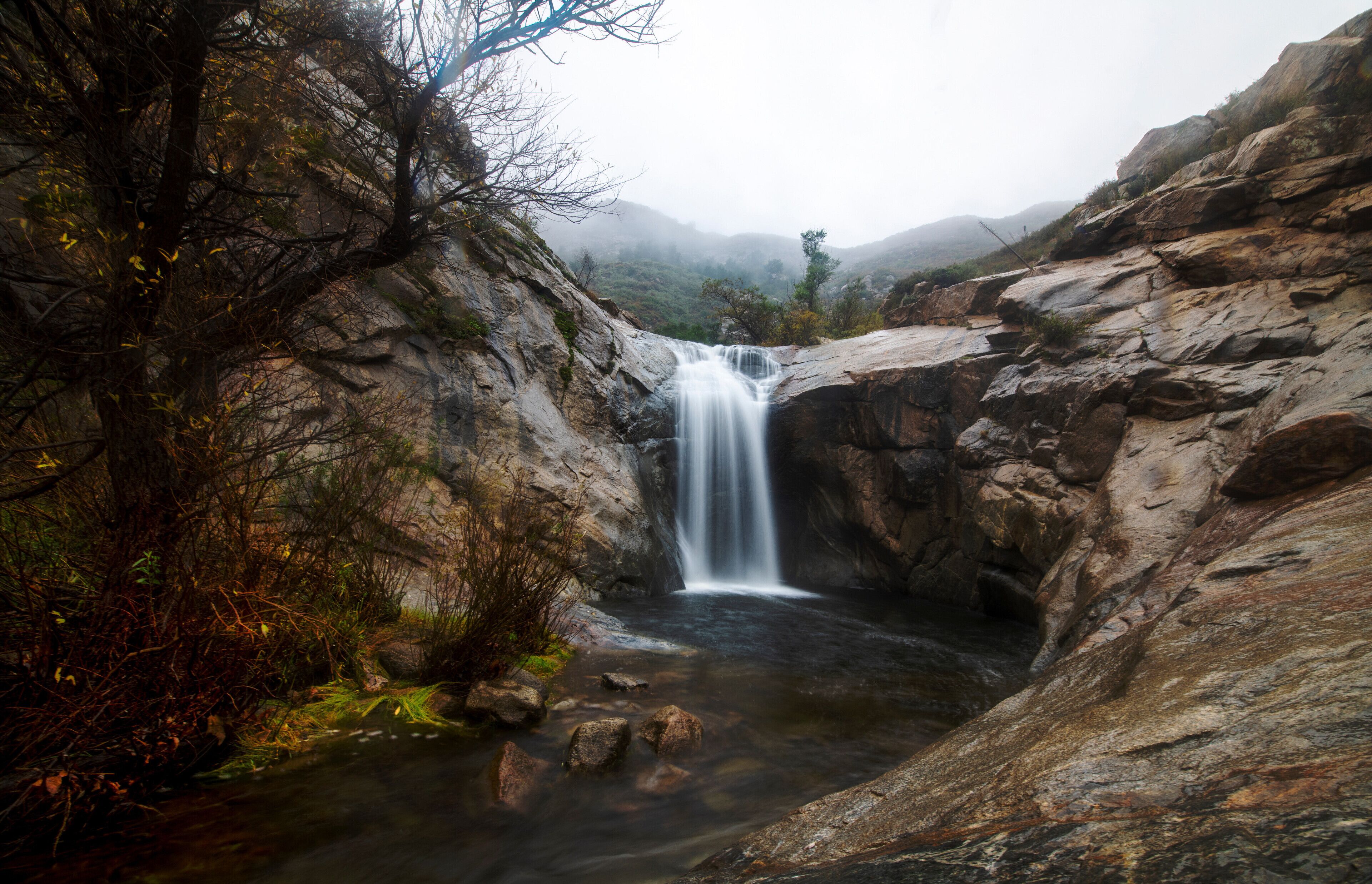 Found out about this hike from one of the hotel staff as I do with most of my hikes. This was a fairly easy easy hike with only about 750 ft of elevation gain pretty much all on the way out. It was about a 4 mile round trip and was a really pleasant hike except for the rain that kept plaguing us every time I pulled out my camera... ran into very few people on the trail which was nice but I’m sure that had to do with the fact it was raining.. anyway this is a nice hike and would recommend for anyone wanting to kill a couple of hours...