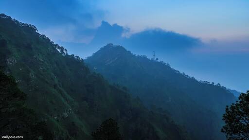 The obsession with mountains is nowhere near the endâŠ..
#mountains #skyline #evenings #clouds #Nature #travel #sassilysolo #travellingwithfriends #canonshots